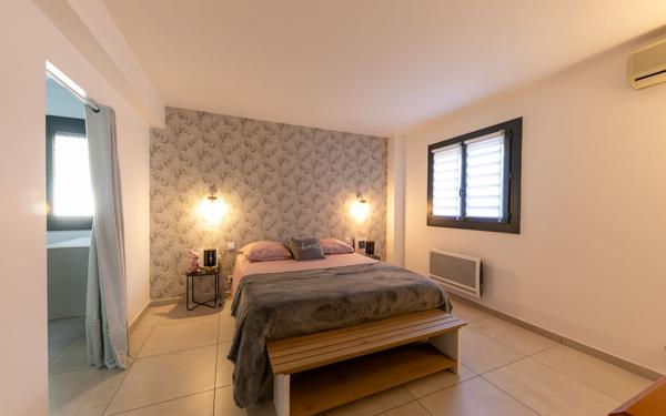 Maison à vendre    5 pièces •  Saint-Estève