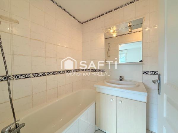 T2 avec parkings, terrasse – Calme et commodités