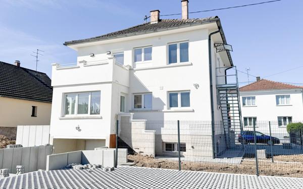Immeuble à vendre    7 pièces • 120 m2 Weyersheim