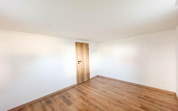 Immeuble à vendre    7 pièces • 120 m2 Weyersheim