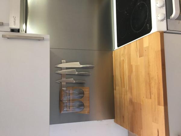 Location
                Appartement12 m² - 1 Pièce -
                    PARIS (75011)