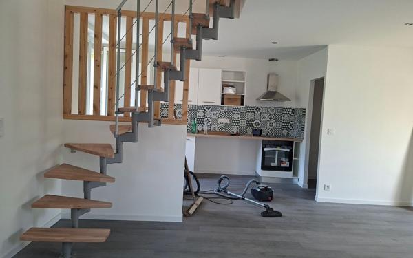 Maison à louer    3 pièces • 66,45 m2 Rostrenen