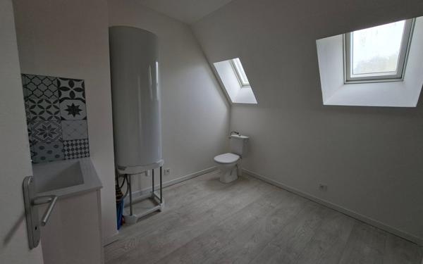 Maison à louer    3 pièces • 66,45 m2 Rostrenen