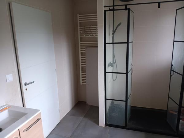 Vente maison de ville Chauvigny (86300), 160.87m² avec 6 pièce(s) dont 4 chambre(s) sur 1611.00m² de terrain. La Bruyere Immobilier