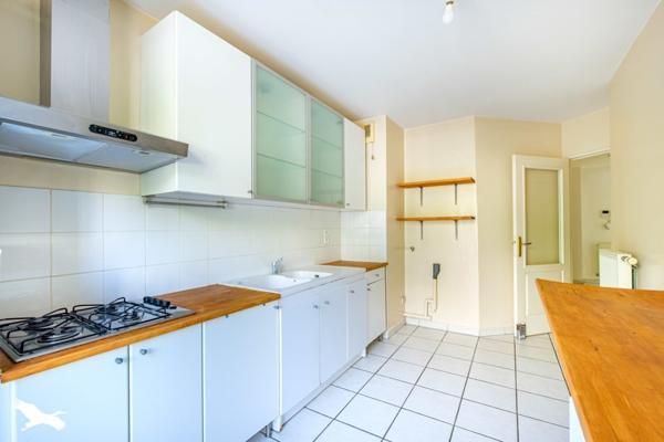 Appartement à vendre 396 112 € Bron 4 p 90 m² DPE C