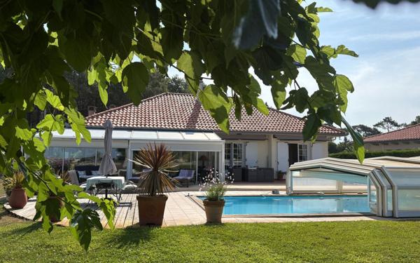 Maison à vendre    5 pièces •  Mimizan