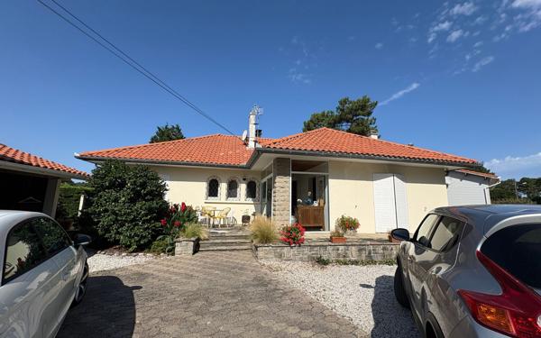 Maison à vendre    5 pièces •  Mimizan