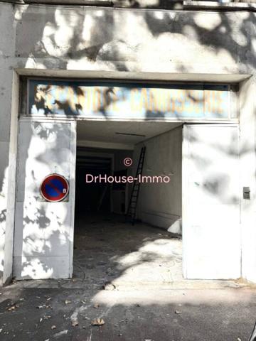 Commerce à vendre 1 pièce de 188 m²