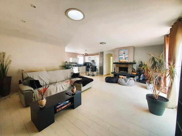 Matha - Maison récente - 82 m² + Garage 20 m²