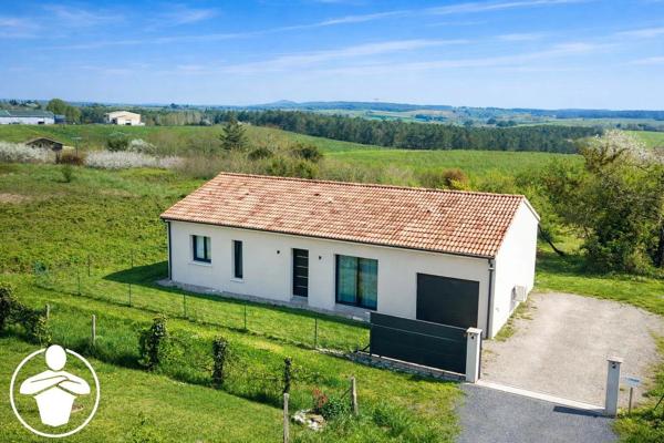 Vente                                                      Maison
                        
                     4 pièces                      90 m2                     à Monflanquin