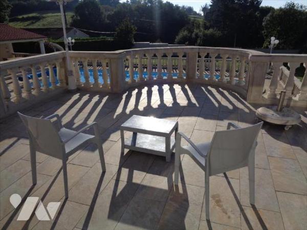 SEVREMONT - A quelques minutes des Herbiers et du Puy du Fou, découvrez cette charmante maison ...