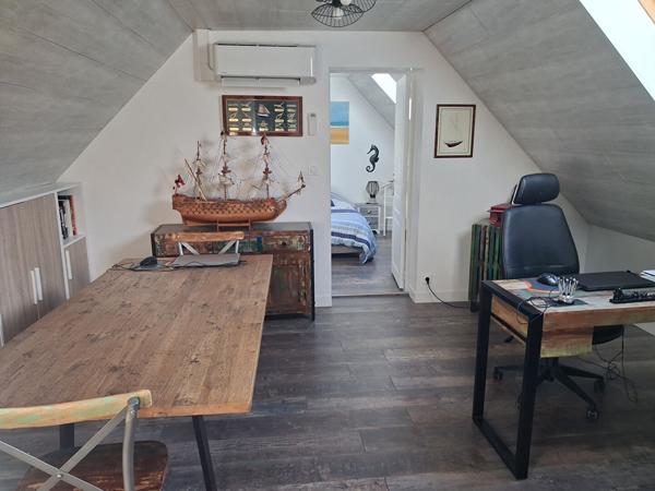 Maison Besne  7 pièce(s) 152 m2