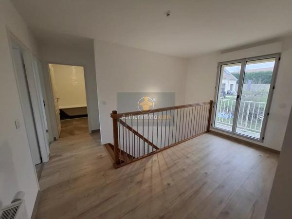 Location                                                      Maison
                        
                     10 pièces                      184 m2                     à Coulommiers