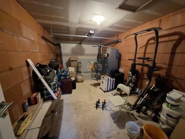 Location                                                      Maison
                        
                     10 pièces                      184 m2                     à Coulommiers