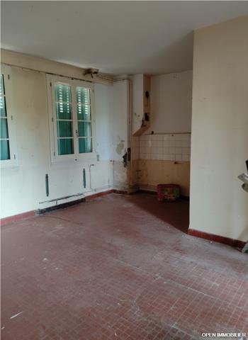 Maison cœur historique d’Uzerche avec Jardin