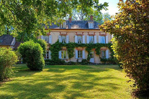 Vente propriété 238 m² 13 Pièces Maintenon