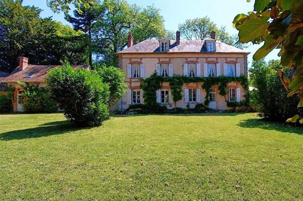 Vente propriété 238 m² 13 Pièces Maintenon