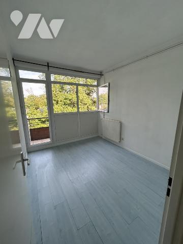 Appartement 3 pièces 61 m² avec balcon et parking