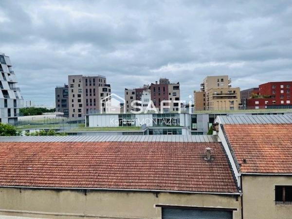 IVRY SUR SEINE, RER C, commerces et écoles à 5 min