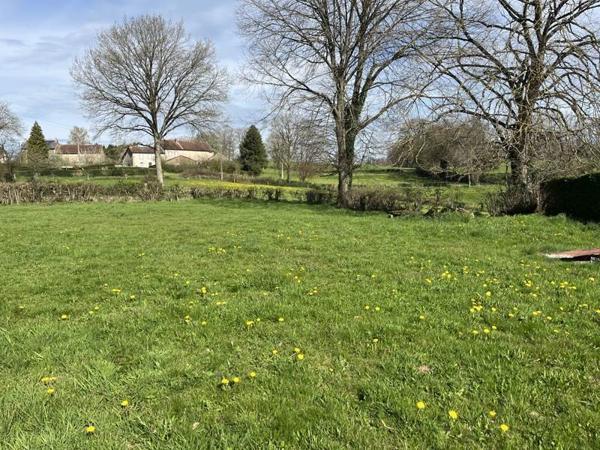 Maison à vendre |  Saint-Dizier-Leyrenne |  5 pièces | 107 m²