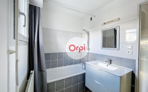 Appartement à louer    3 pièces • 56,60 m2 Vannes