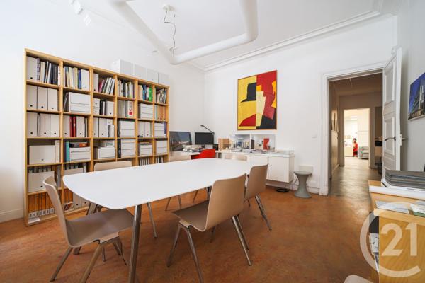 Appartement F5 à vendre  5 pièces - 128,38 m 2   PARIS  - 75009