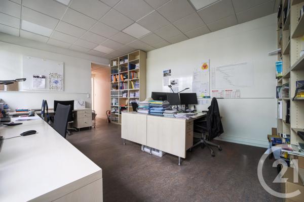 Appartement F5 à vendre  5 pièces - 128,38 m 2   PARIS  - 75009