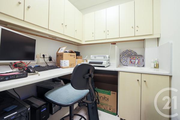 Appartement F5 à vendre  5 pièces - 128,38 m 2   PARIS  - 75009