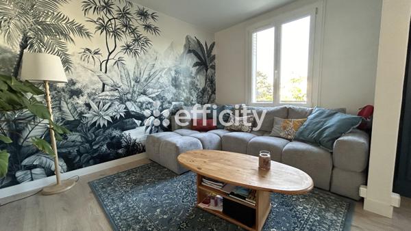 Appartement
         4 pièces
        - 98 m² Exclusivité 205 000 € *