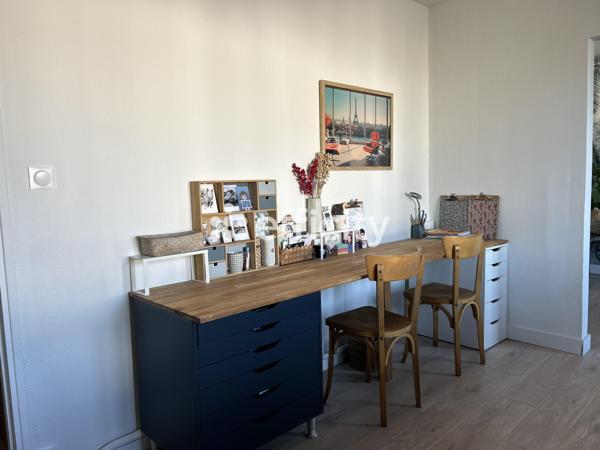 Appartement
         4 pièces
        - 98 m² Exclusivité 205 000 € *