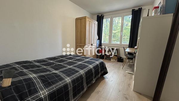 Appartement
         4 pièces
        - 98 m² Exclusivité 205 000 € *