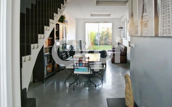 Maison à louer    5 pièces •  Senlis