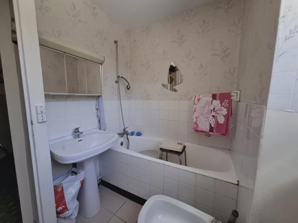 Projet de rénovation idéal dans un agréable village