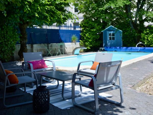 Belle maison de ville offrant 11 chambres