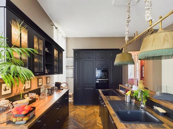 Belle maison de ville offrant 11 chambres