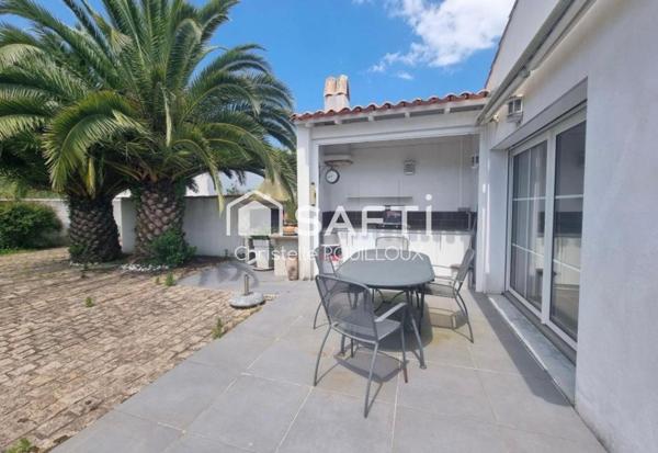 Maison plain pied, 4 chambres, 3 salles d'eau, jardin clos