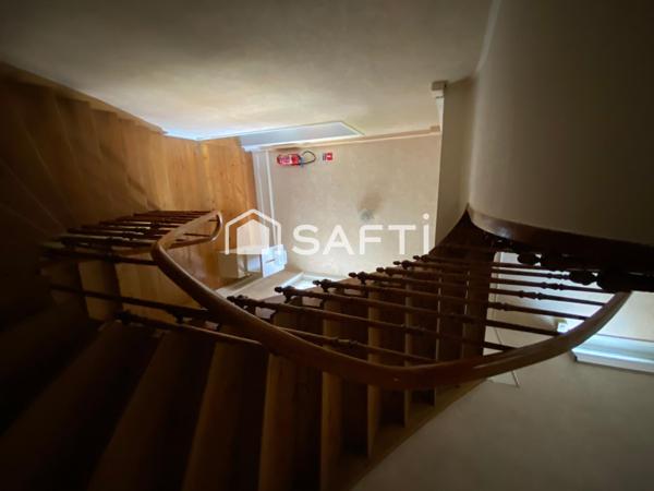 Palais de justice,bureau a amenager en habitation