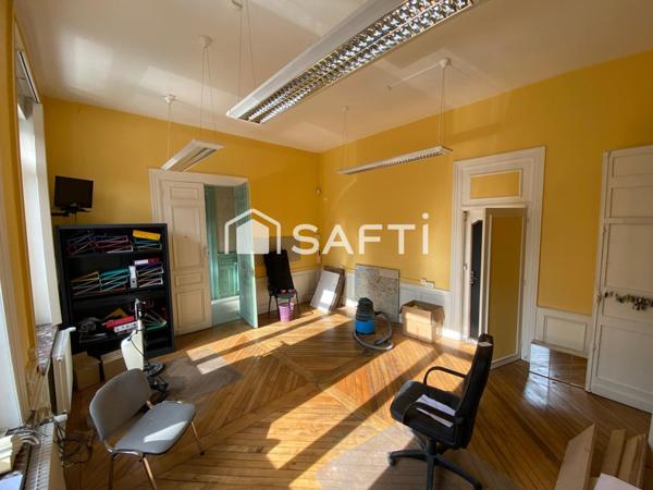 Palais de justice,bureau a amenager en habitation