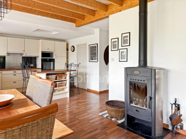 GUIPAVAS – LE DOUVEZ – MAISON FAMILIALE 134 m² – 5 PIÈCES
