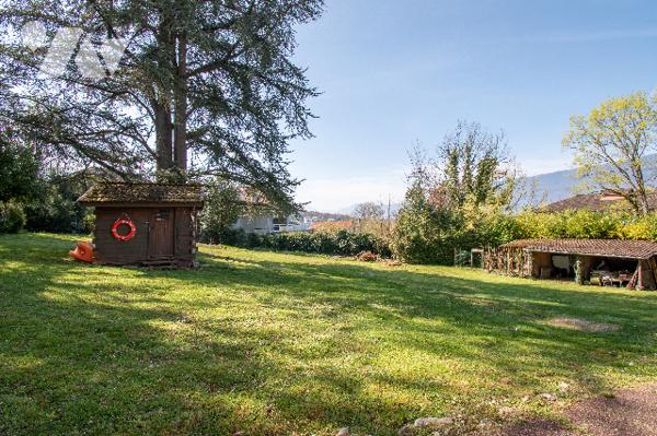 BIEN D'EXCEPTION SUR QUARTIER PRISÉ D'AIX LES BAINS