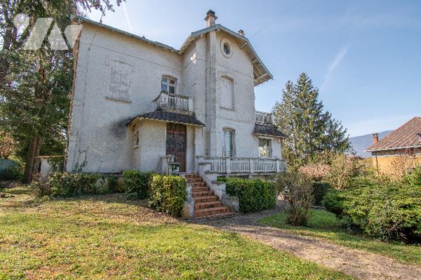 BIEN D'EXCEPTION SUR QUARTIER PRISÉ D'AIX LES BAINS