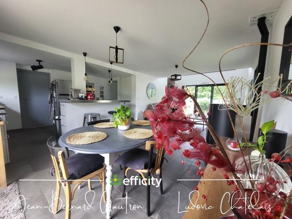 Maison
         6 pièces
        - 143 m² 558 900 € *