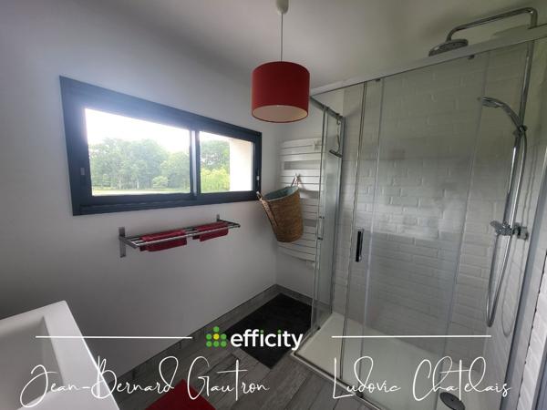 Maison
         6 pièces
        - 143 m² 558 900 € *