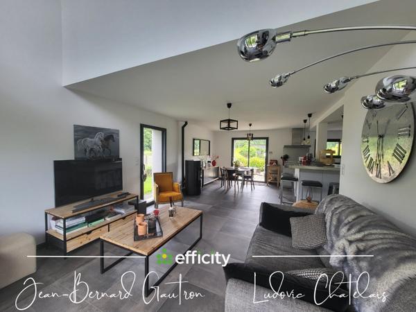 Maison
         6 pièces
        - 143 m² 558 900 € *