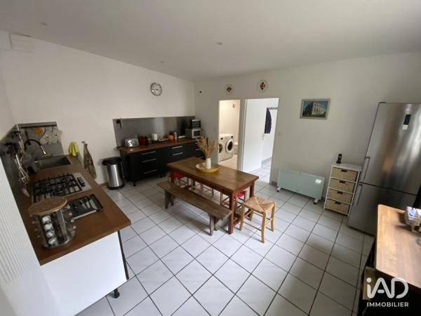 Maison à vendre 6 pièces 300 m² Mirambeau