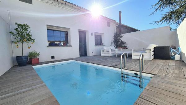 Maison Balaruc Le Vieux 6 pièce(s) 149.50 m2 garage et piscine