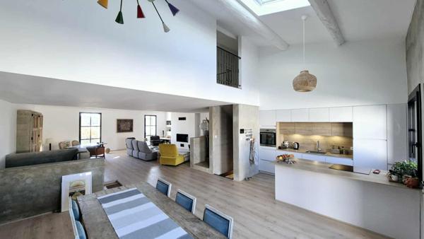 Maison Balaruc Le Vieux 6 pièce(s) 149.50 m2 garage et piscine