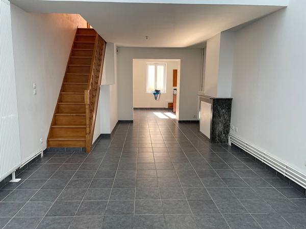 Maison Solre Le Chateau 4 pièce(s) 97 m2