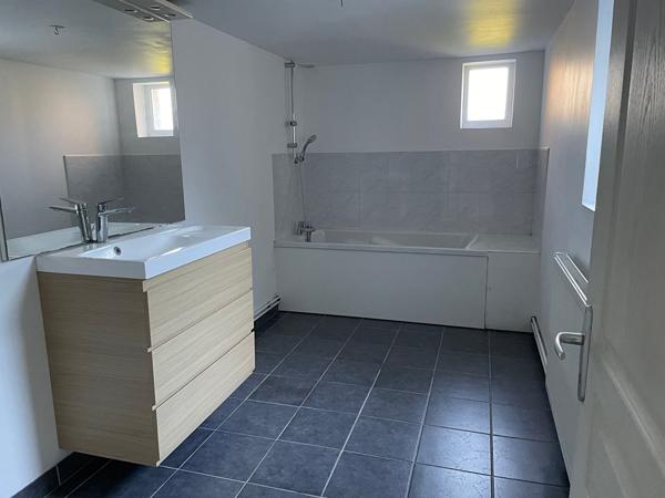 Maison Solre Le Chateau 4 pièce(s) 97 m2