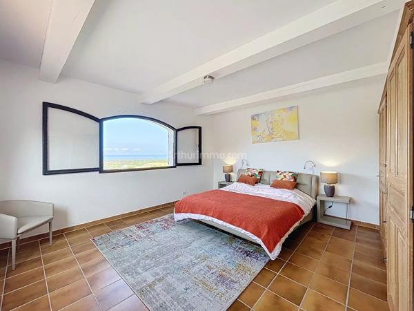 Vente Propriété 7 pièces 378 m2 à Lumio